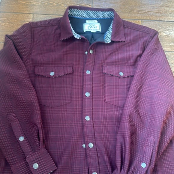 Jos A Bank Tailored Fit Burgundy Shirt Jacket Flip Cuff Snap Front Shacket XXL - Picture 2 of 4